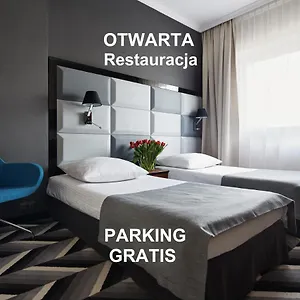 **** Hotel Apis Polsko