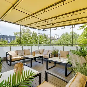 *** Bed & Breakfast Meduza Polsko