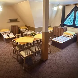 Międzynarodowe Ptsm Szarotka Hostel